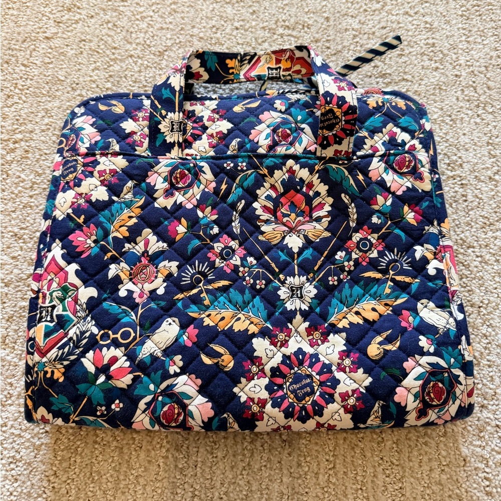 Harry Potter x Vera Bradley Hanging Travel Organizer in “Home to Hogwarts"